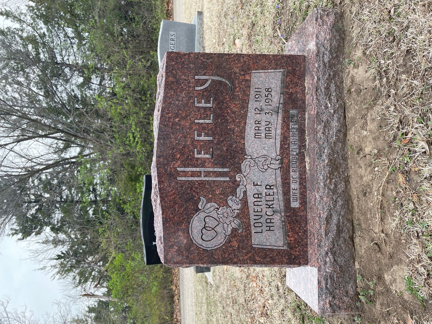 Lovena F. Hackler Hefley's grave. Photo 1