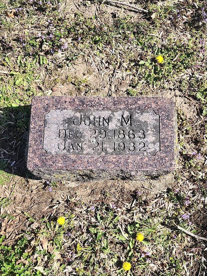 John Milton Maddock's grave. Photo 1