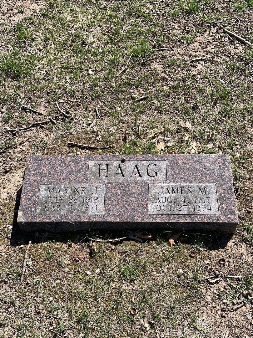 James M. Haag Senior's grave. Photo 1