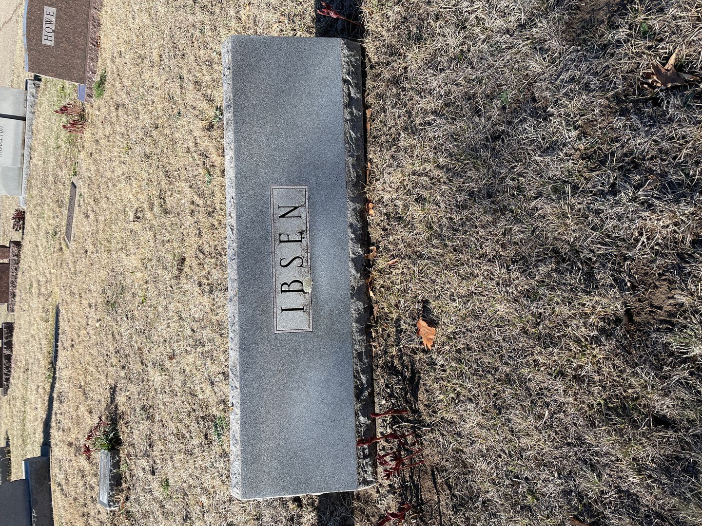 Herman L. Ibsen's grave. Photo 1