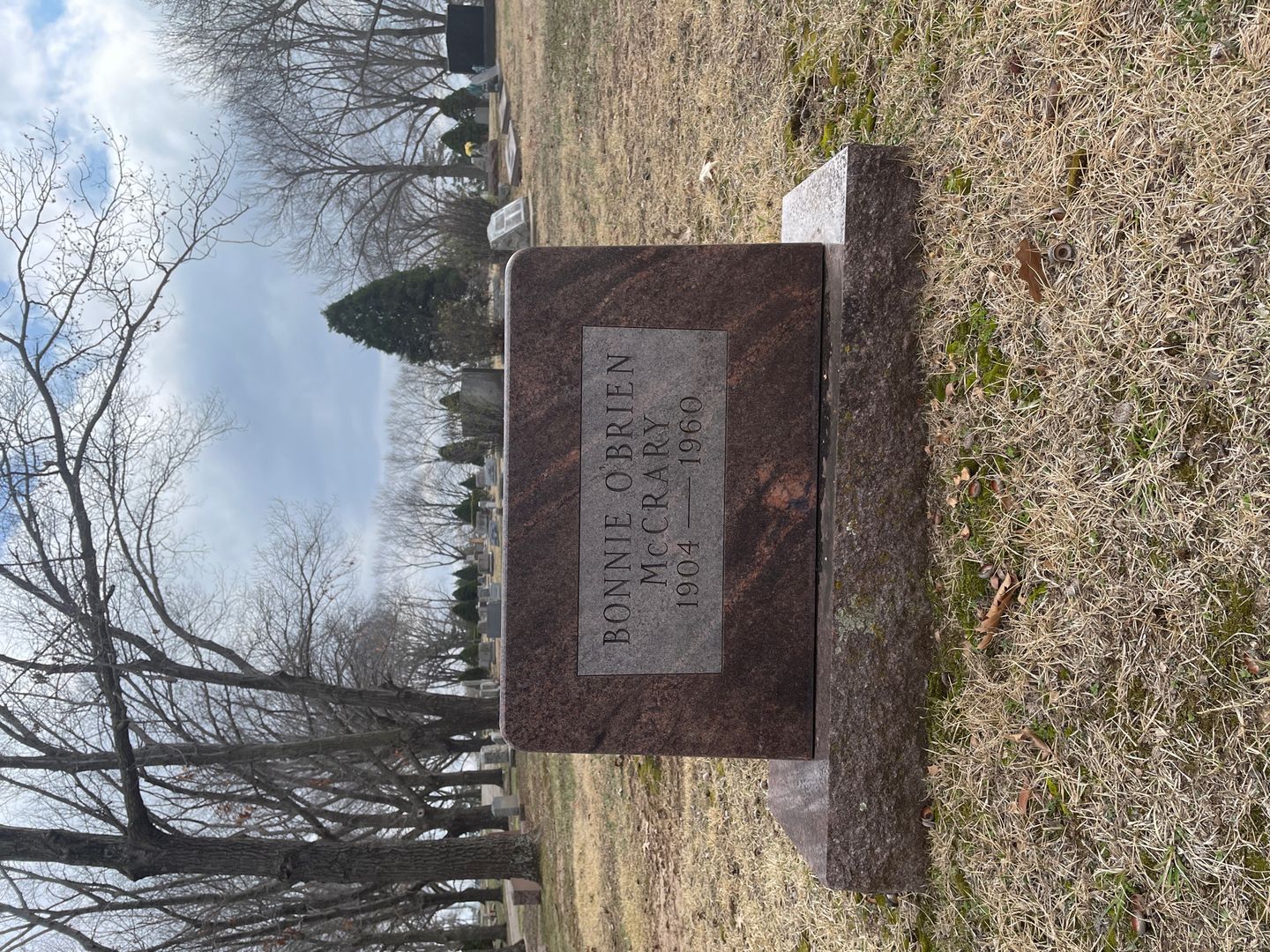 Bernice "Bonnie" O'Brien McCrary's grave. Photo 1