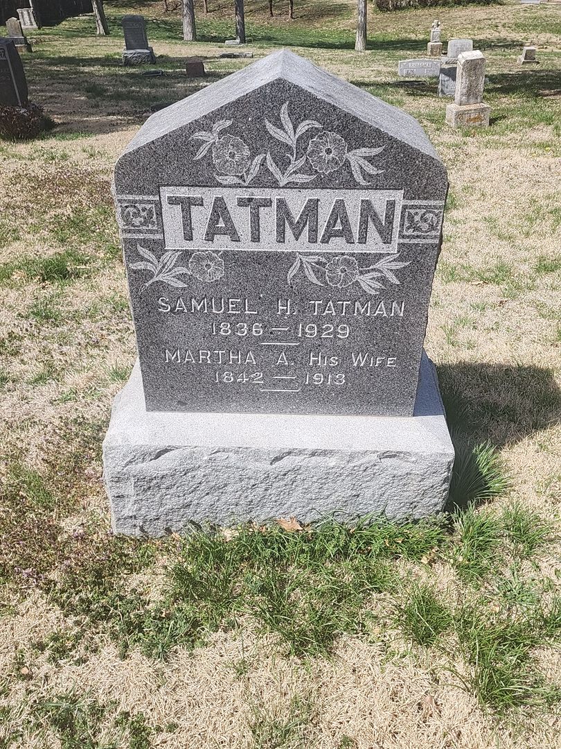 Martha A. Tatman's grave. Photo 1