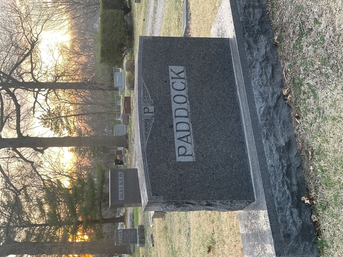 Isaac Belden Paddock's grave. Photo 1