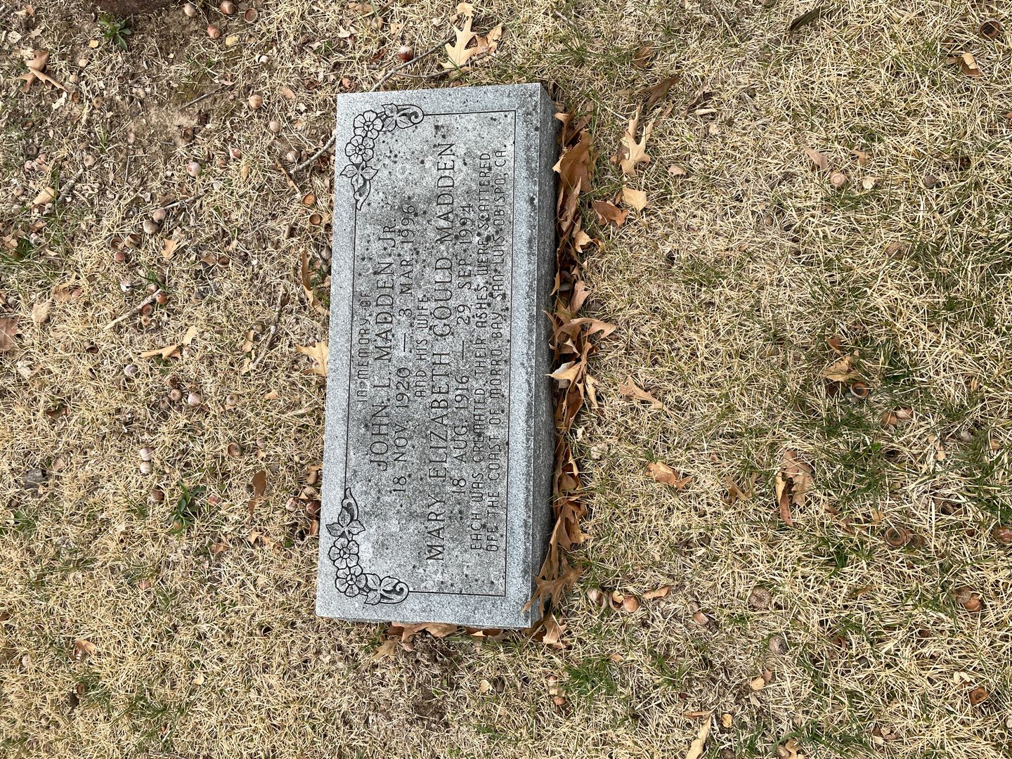 John L. Madden Junior's grave. Photo 1