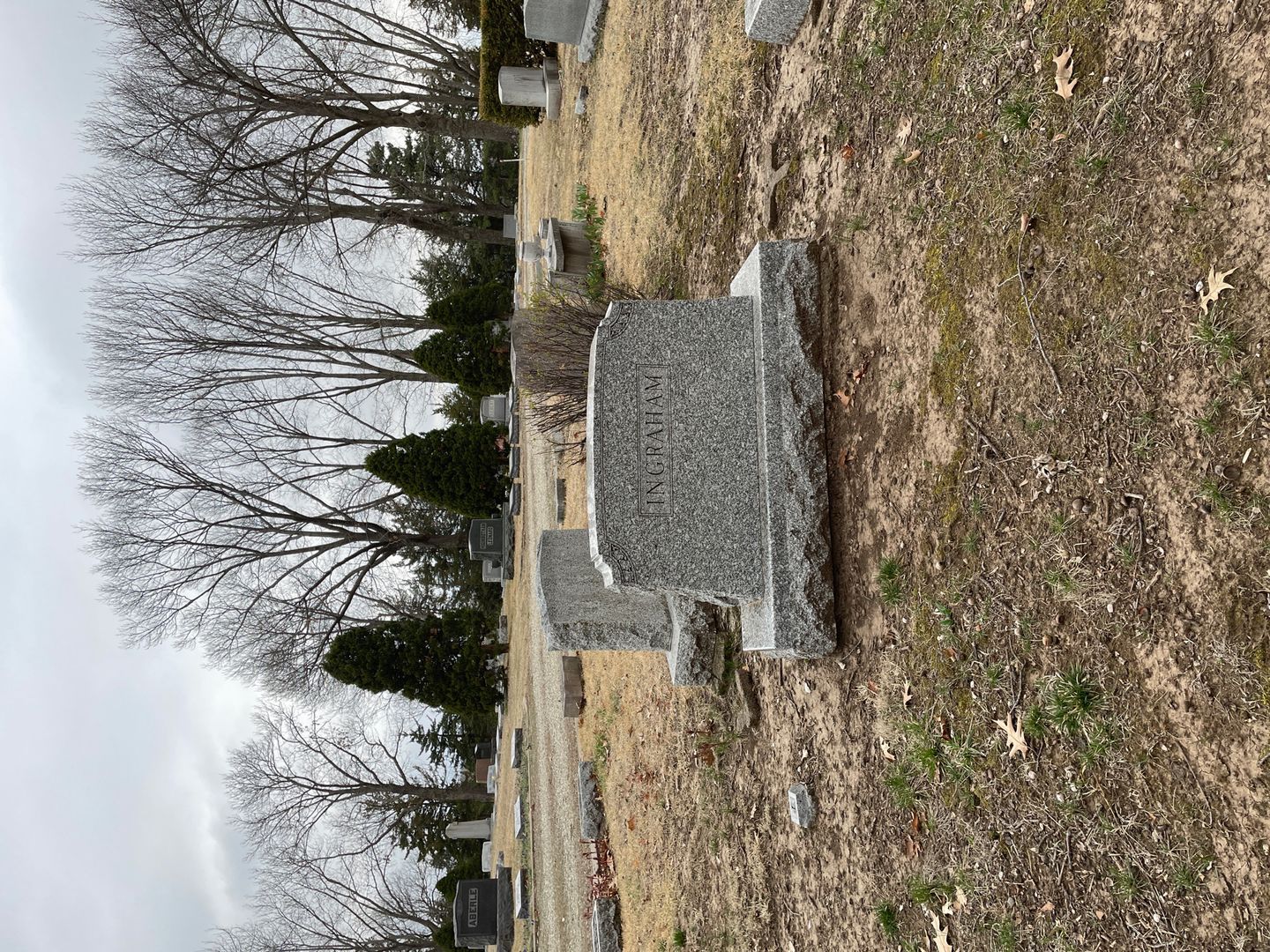 Charles Riley Ingraham's grave. Photo 1