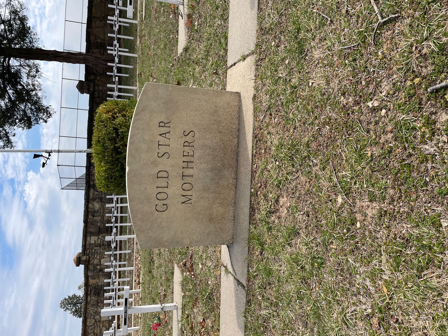 Charles E. Fairman's grave. Photo 1