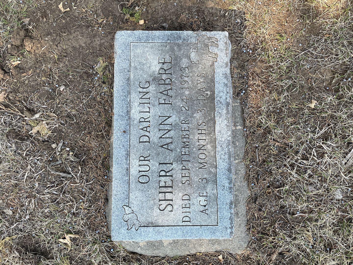 Sheri Ann Fabre's grave. Photo 1