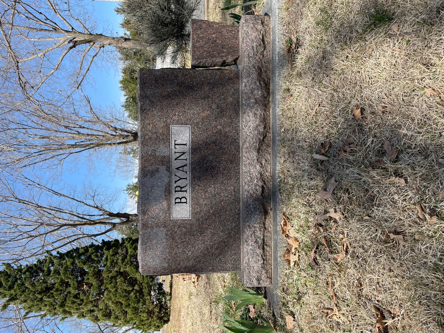 Edna Marguerite Dailey Bryant's grave. Photo 1